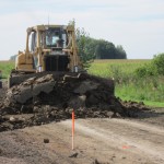 1. Enlèvement du sol arable pour un chemin